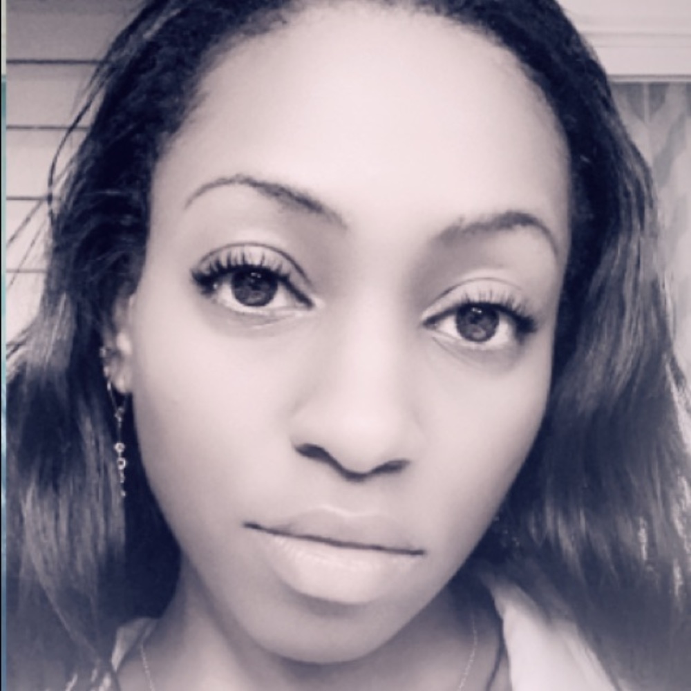 Meet your Posher, Brittani